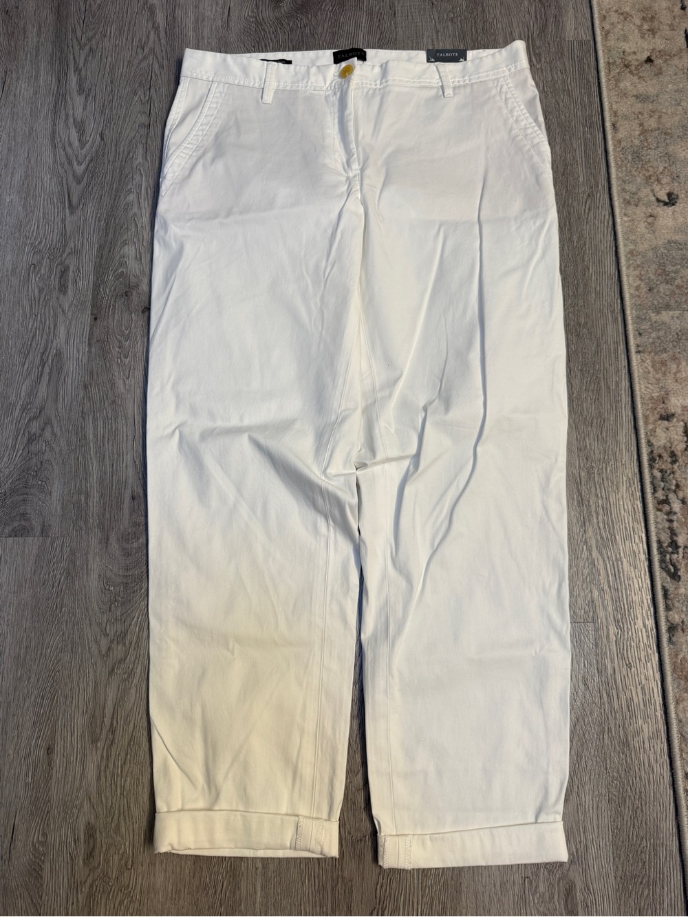 NWT Talbots Size 8 Relaxed Chino Pants White Flat Front 27" Inseam Cuffed Ends